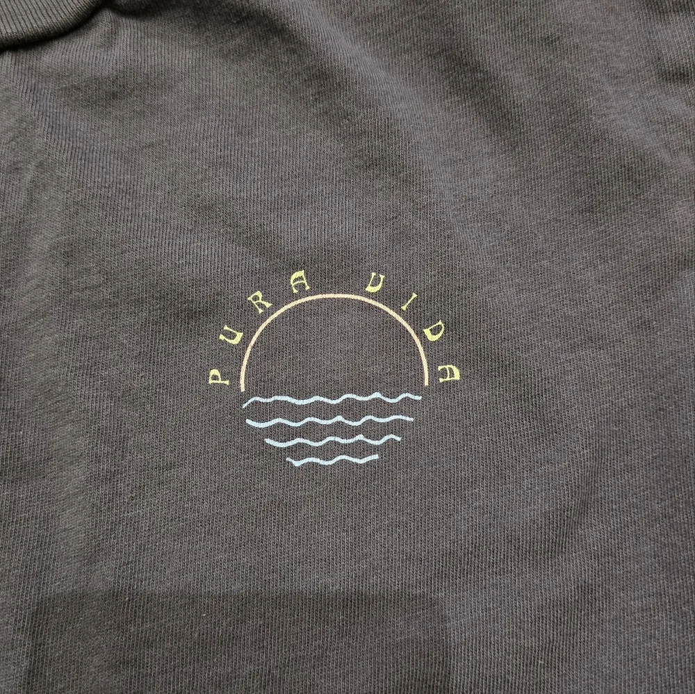 Pura Vida Tee Shirt - Picture 3 of 5